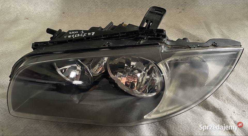 Lampa lewy przod bmw 1 E81 E82 E87 valeo europa lewe Jasienica sprzedam