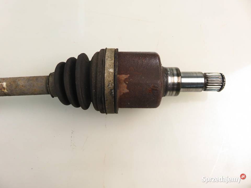 PÓŁOŚ LEWA PRZEDNIA FORD FOCUS C 18