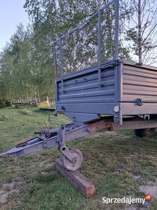 Rozrzut obornika jednoosiowy 90r nieuszkodzony Stary Uścimów