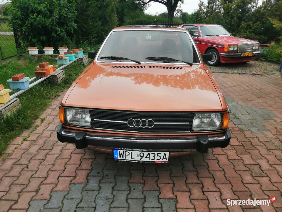 Fabrycznie Audi 100 C2 1977 5E