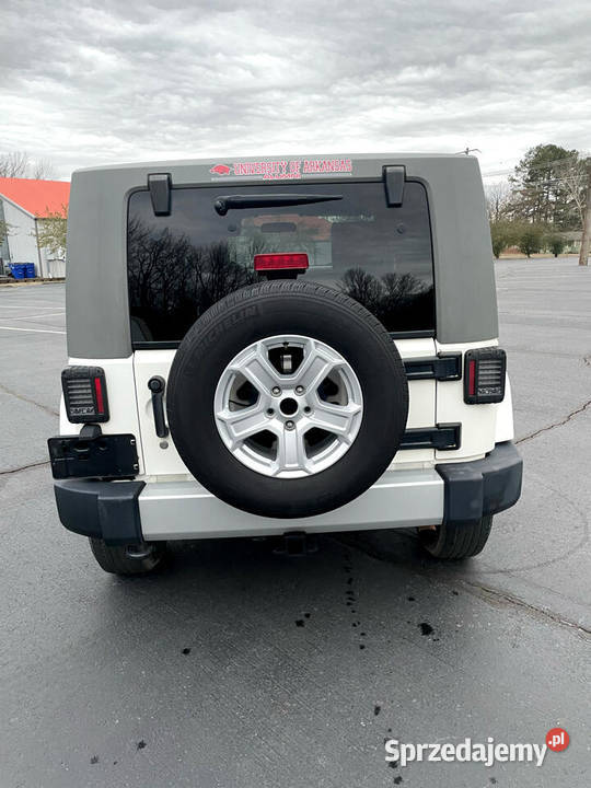 Jeep Wrangler Sahara Warszawa