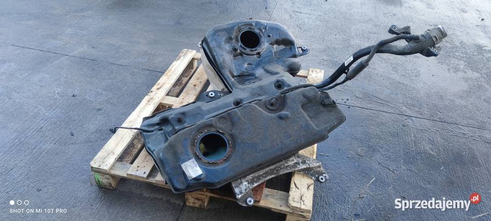 BAK ZBIORNIK PALIWA AUDI A6 C7 4G0201021T Przystajń