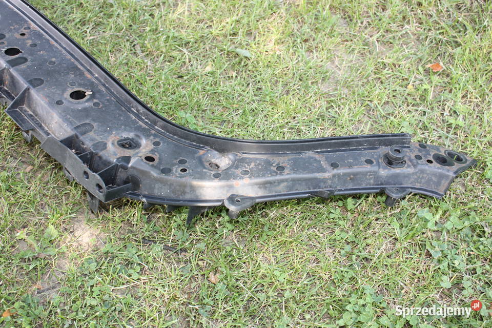 Renault Scenic II Pas przedni wzmocnienie Albigowa
