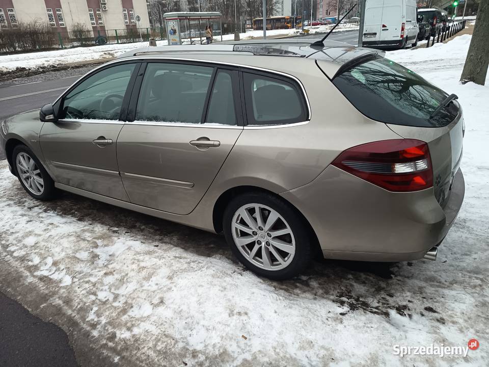 Syndyk sprzeda samochód Renault Laguna Warszawa