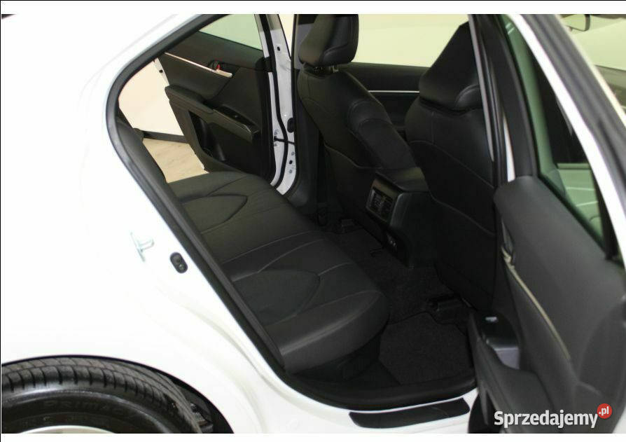 Toyota Camry 25 Hybrid Business Edition Bytom sprzedam