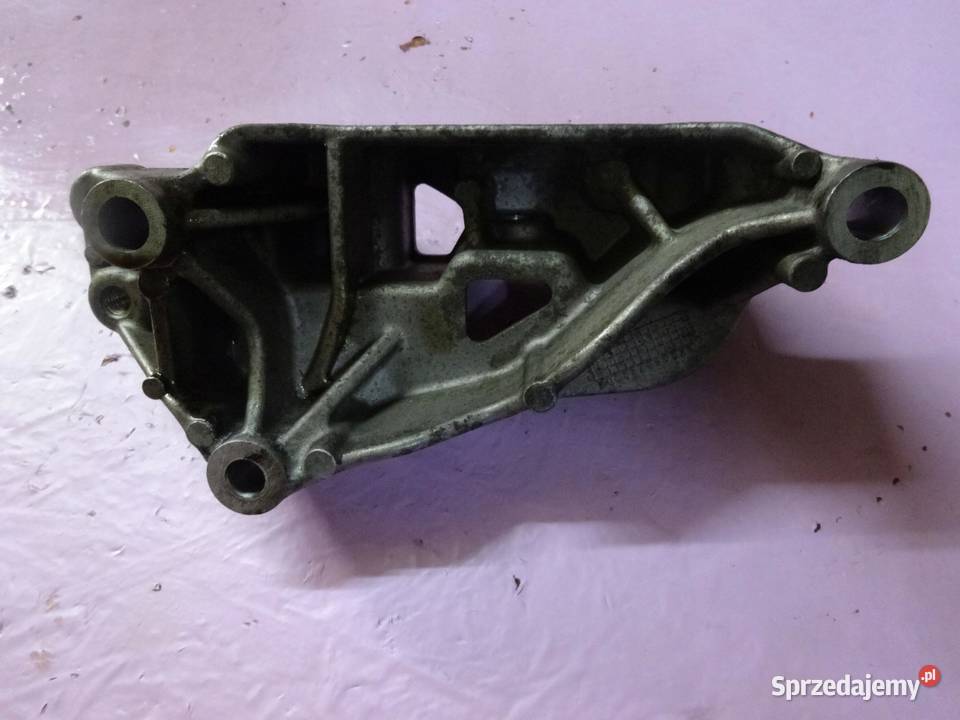 SEAT LEON 12 TSI 12R 105 03F199275D ŁAPA SILNIKA