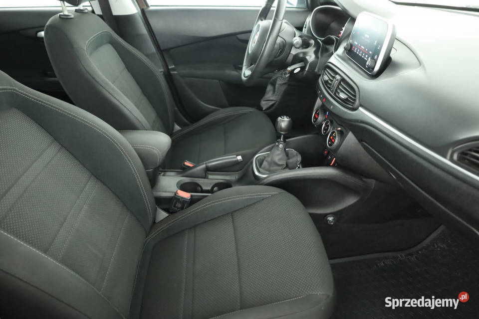 Fiat Tipo 14 TJet manualna mazowieckie Piaseczno