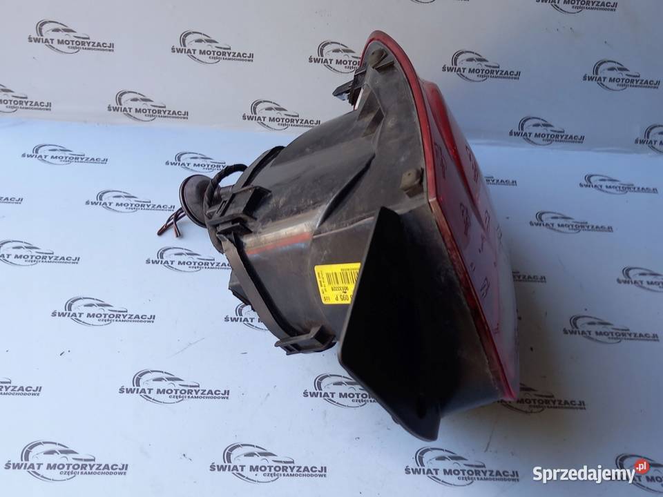 SEAT IBIZA IV LIFT 14r lampa lewa tył 6J3945095P osobowe Lampy tylne Kielce