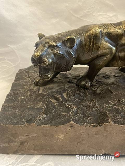 Figurka z brązu puma Pozostałe Kraków