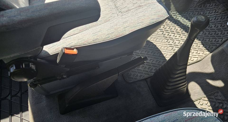 Volkswagen T4 Caravelle zielony Tomaszów Lubelski