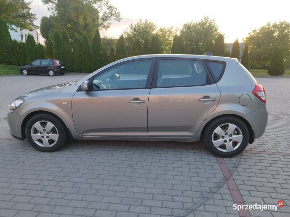 Kia ceed lift 2011 14 benzyna sprzedam
