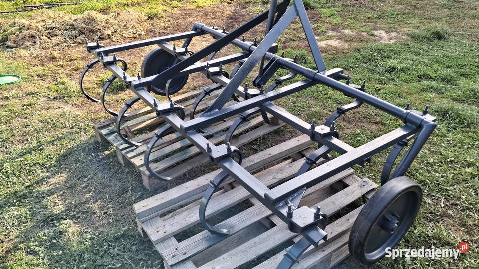 Kultywator 235m podkarpackie Zgłobień sprzedam