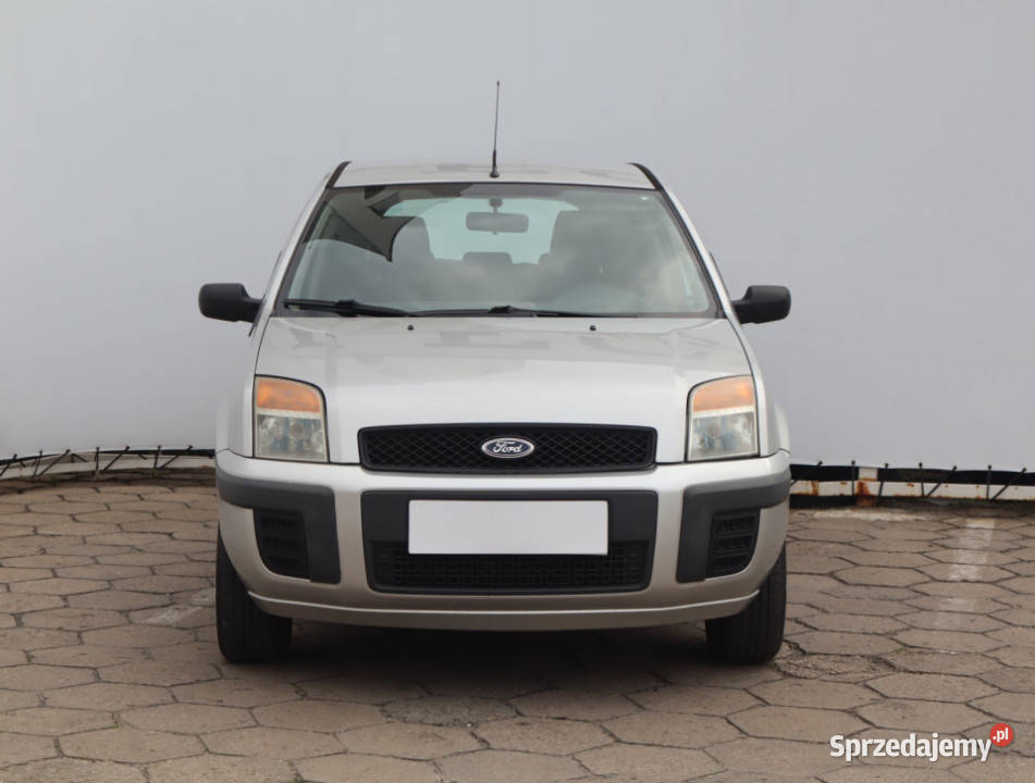 Ford Fusion 14 srebrny Łódź