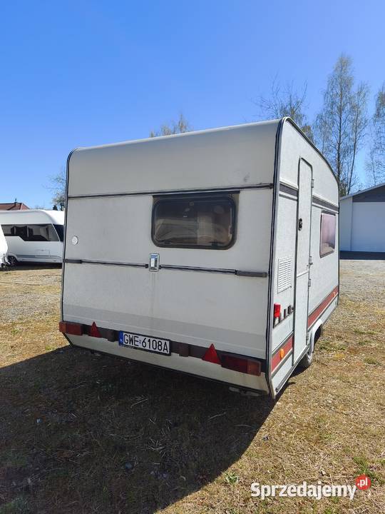 Przyczepa kempingowa lekka Dmc 800 idealna Kąpino