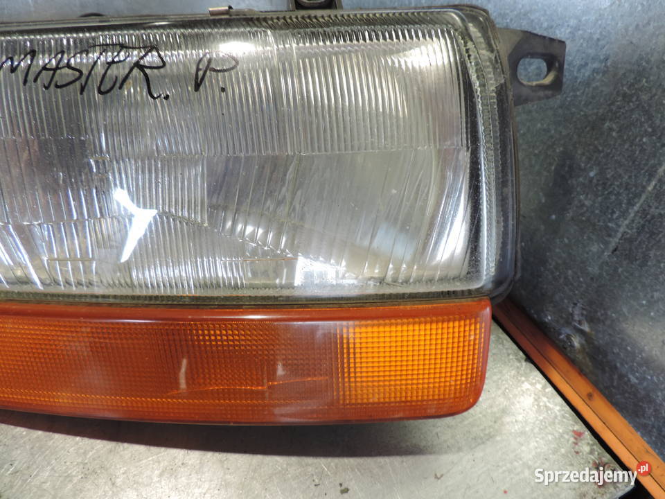 RENAULT MASTER II LAMPA PRAWY PRZÓD Nowy Sącz