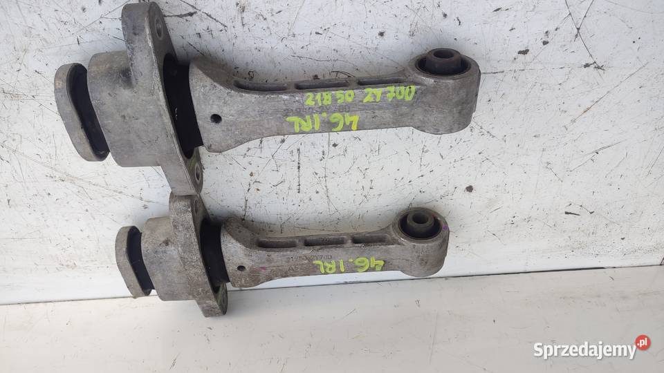 46HYUNDAI IX35 ŁAPA PODUSZKA SKRZYNI 219502Y700 sprzedam