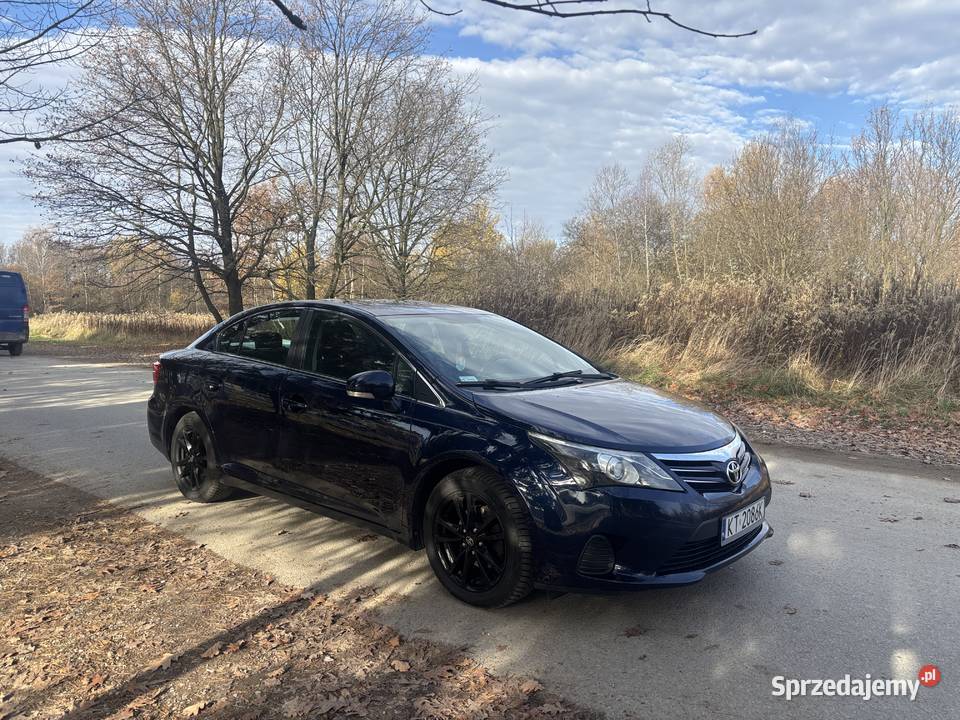 niezwodna toyota avensis sedan Tarnów sprzedam