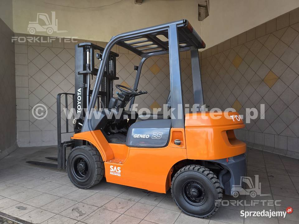 Wózek Widłowy TOYOTA 7FDF25 TOYOTA 7FD25 widlak diesel śląskie Lędziny