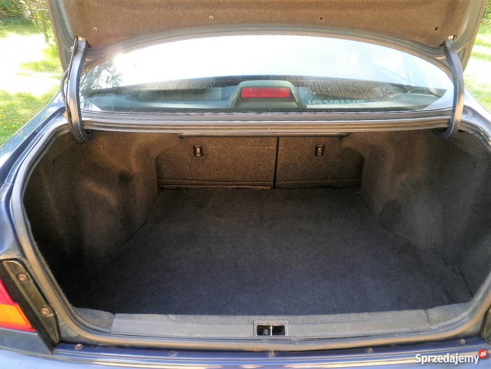 TOYOTA CARINA E 16 XLI Rzeczyca