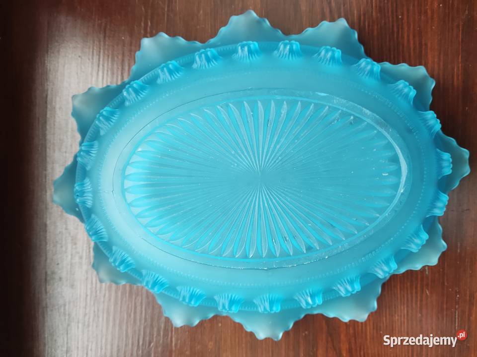 Davidson owalna szklana patera Blackberry Prunt