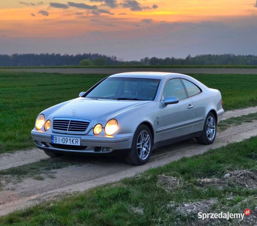 MercedesBenz CLK 200 20 136 Coupe srebrny mały 200 Białystok