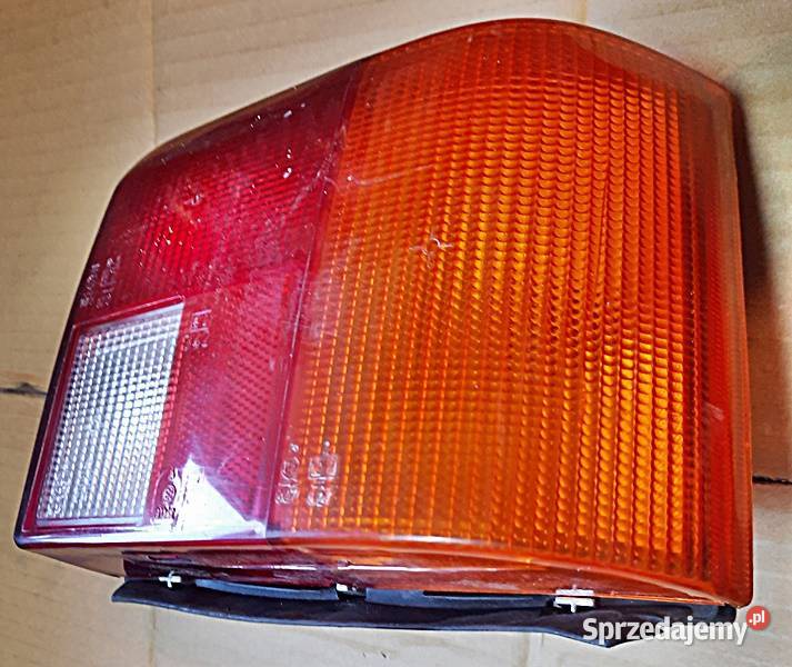 Lampa tylna prawa Peugeot 205 83r89 r Ostrów Wielkopolski