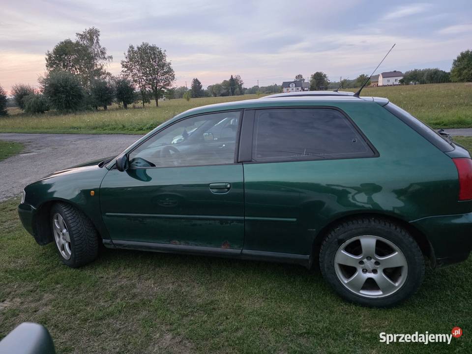 Sprzedamzamienię Audi A3 8L 18 LPG 125 poduszka powietrzna A3 Przemyśl