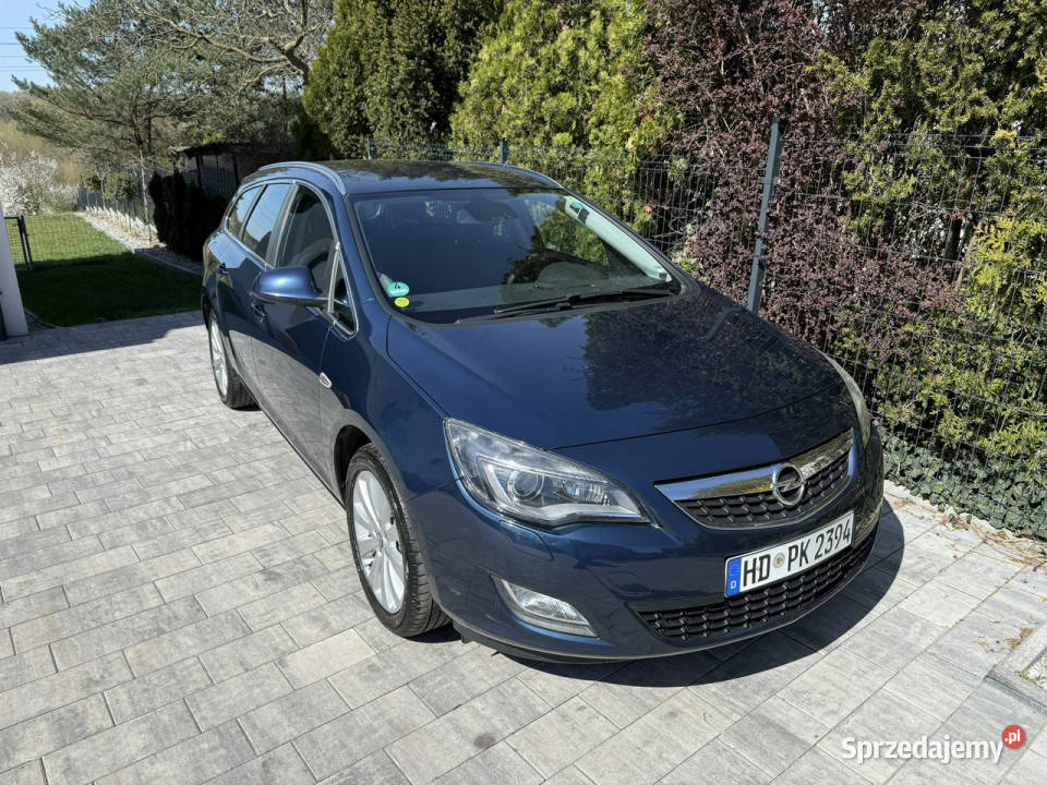 Opel Astra opłacone zadbane J 20092019 serwisowany w ASO Poznań