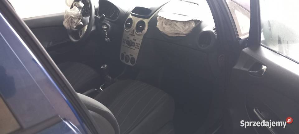 Opel Corsa uszkodzony benzyna Kłomnice sprzedam