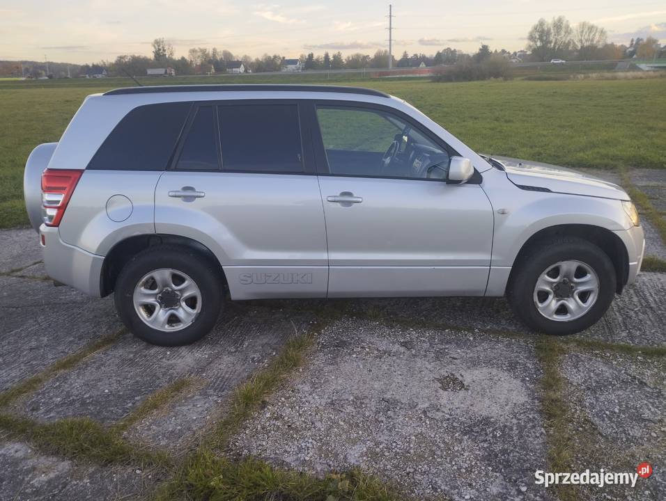 Suzuki Grand Vitara 20 bg 2005r Krasnystaw