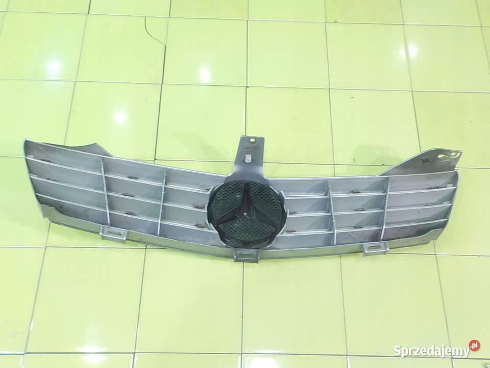 MERCEDES CLS W219 30 CDI 07r atrapa grill Atrapy Suków
