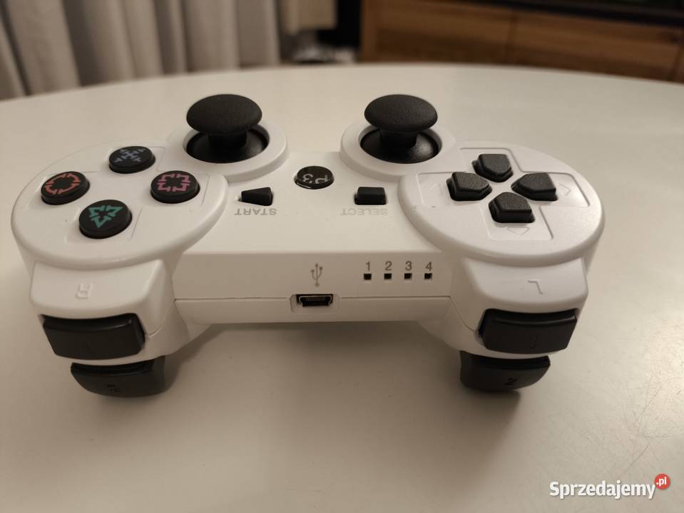 Konsola Sony 3 dwa pady okablowanie Szczecin