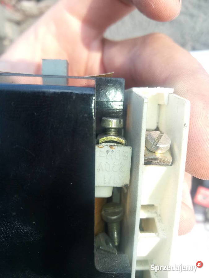 Stycznik ID1 z przekaźnikiem termicznym IR 11 kujawsko-pomorskie Żnin sprzedam