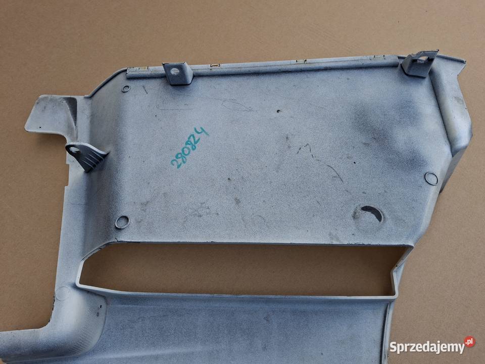 SCANIA R S OBUDOWA WNĘKA STOPNIA STOPNICY PRAWA ciężarowe Bieleń