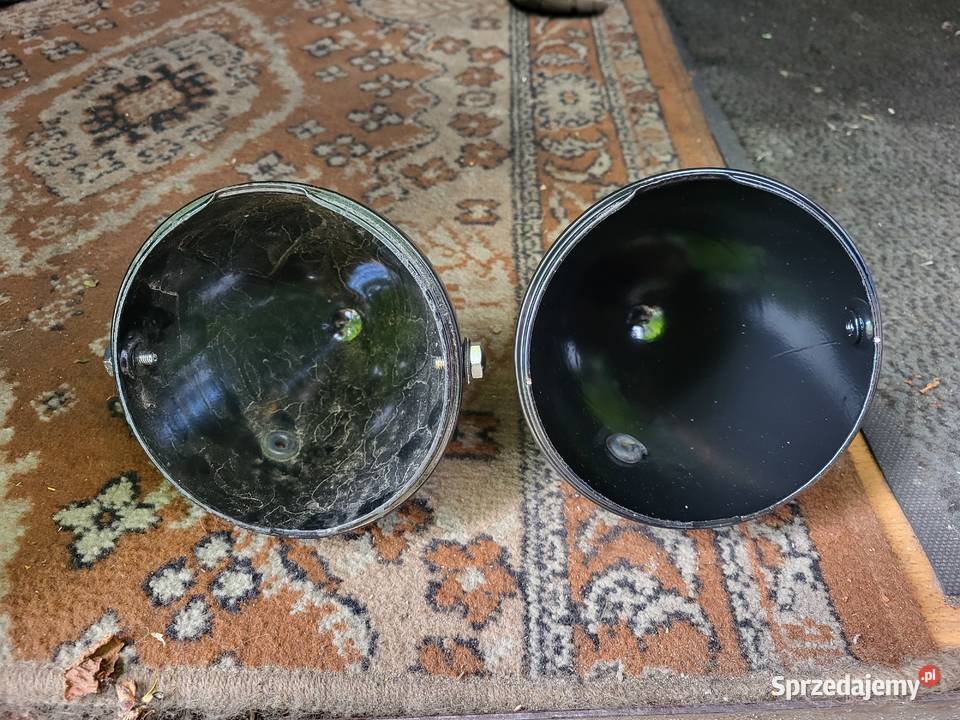 Dwie skorupy reflektora do Ursus C25C28