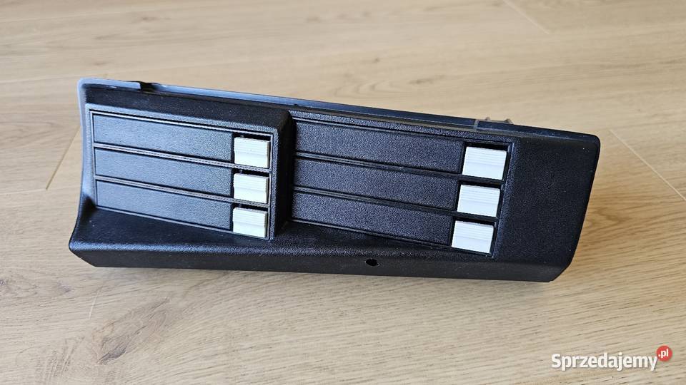 Kaseciak bmw e23 OEM 65111370556 CBox mazowieckie