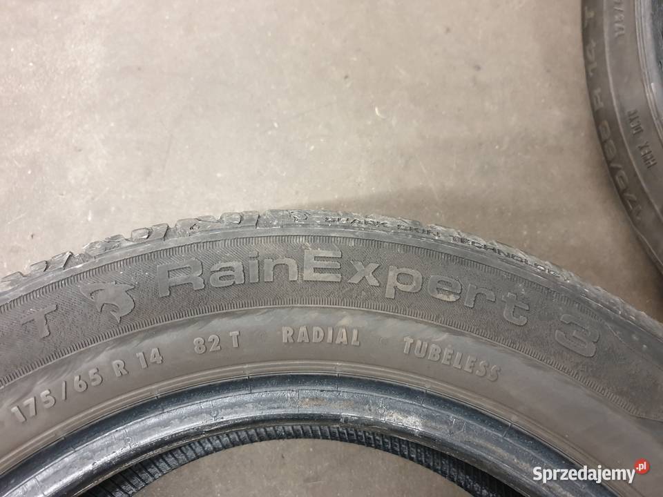 4 17565 R14 82T Uniroyal Rain Expert 3 560mm Samochodowe