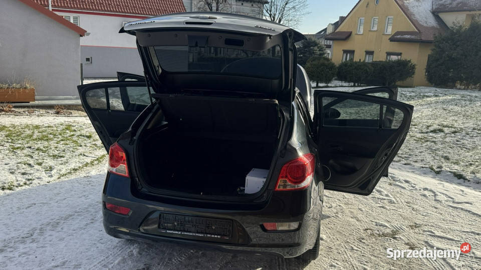 Chevrolet Cruze 16 Benz 124 z Niemiec HB Nowy Strzegom