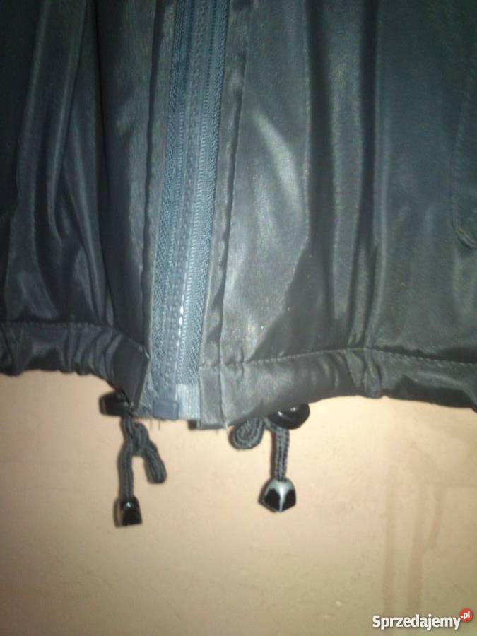 Damska kurtka rozmiar SM sportowaKolor oliwkowy Wrocław