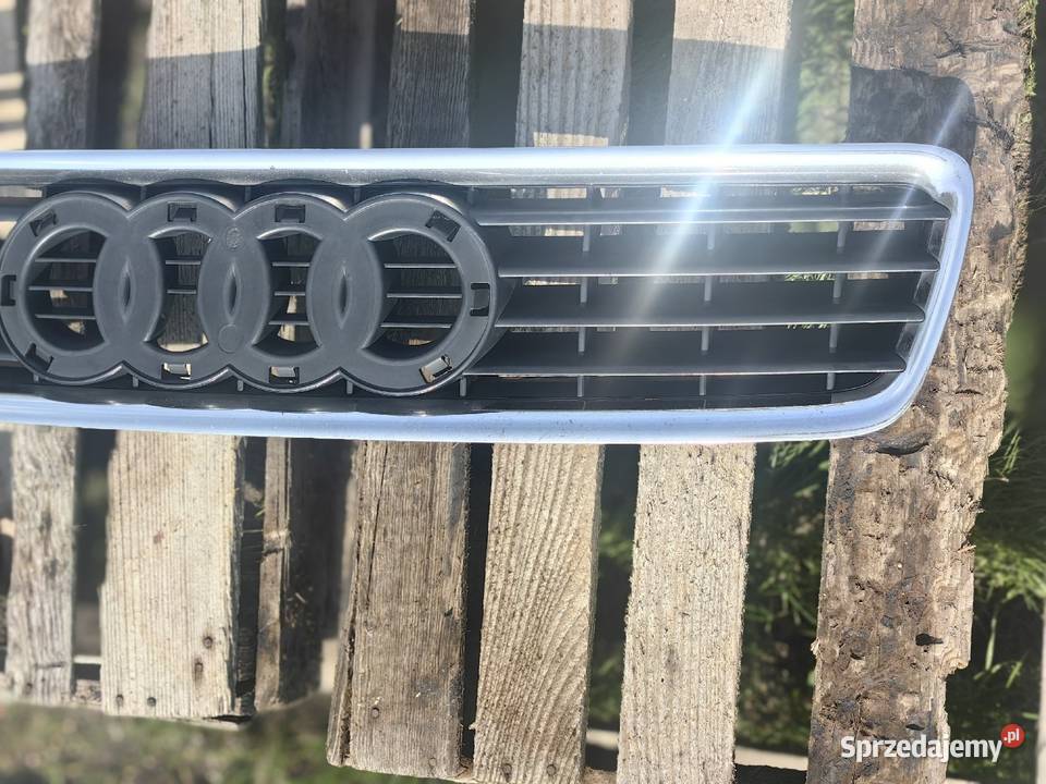 Grill przedni A4 b5 chrom Inczew