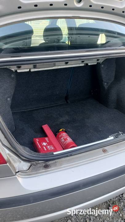 Fiata Albea 2003 14 benzyna Albea Wisła Wielka