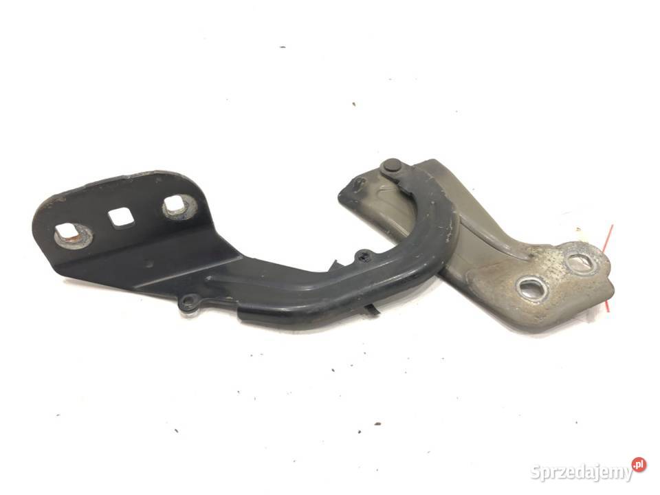 ZAWIAS MASKI PRAWY PRZÓD FORD FOCUS III