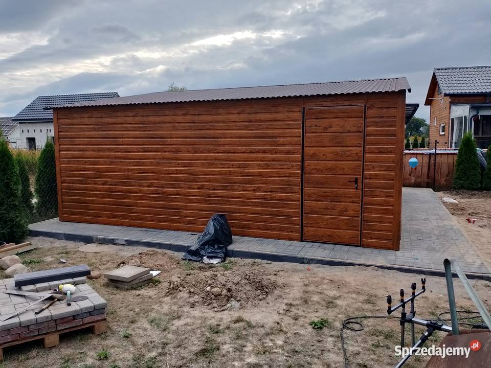 Drewnopodobny Blaszak Blaszany Garaż  Garaże Brodnica