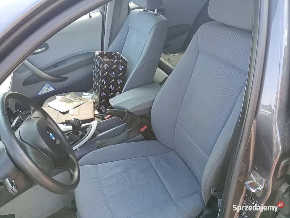 BMW 1 E87 A227 tapicerka drzwi 5D FV Wałbrzych