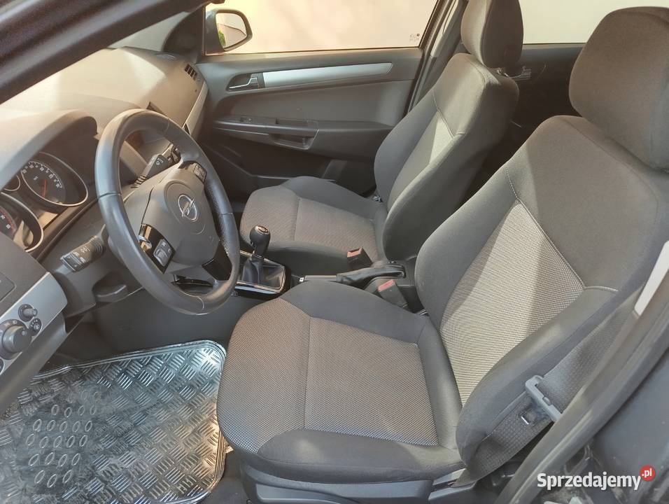 Opel Asra H kombi 2010r 14 benzyna bezwypadkowy Koziegłowy