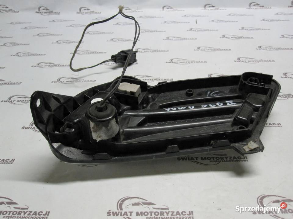 VOLVO S60 II 11r halogen lewy przód 89091133 Lampy przeciwmgielne