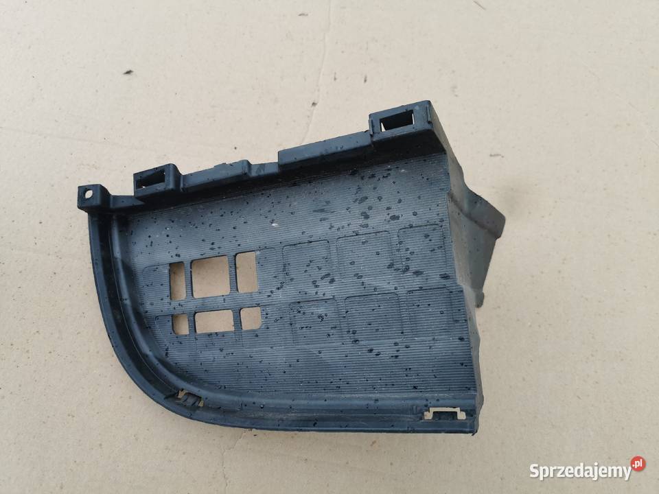 Wlot powietrza suzuki alto prawy lewy 7177168K00