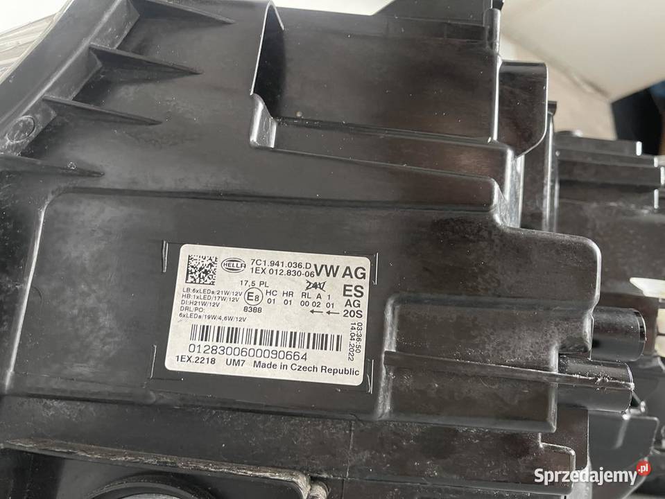 VW CRAFTER MAN TGE PRAWA LAMPA FULL LED Lampy przednie Ostroróg