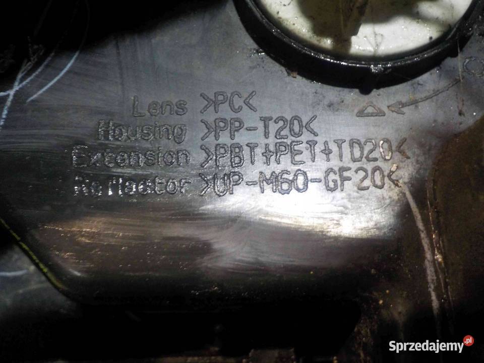 SUZUKI ALTO VII 11r lampa prawa przod osobowe mazowieckie