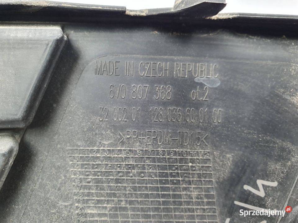 KRATKA HALOGENU PRAWA SKODA FABIA III 6V0807368 Lipno